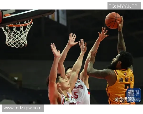 2021年CBA季后赛辽宁队与深圳队激战回顾与精彩瞬间分析